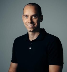 Dr Valentin Pribac